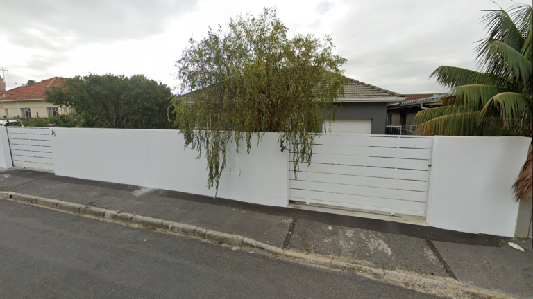 Audio Elite - Street View of business premises